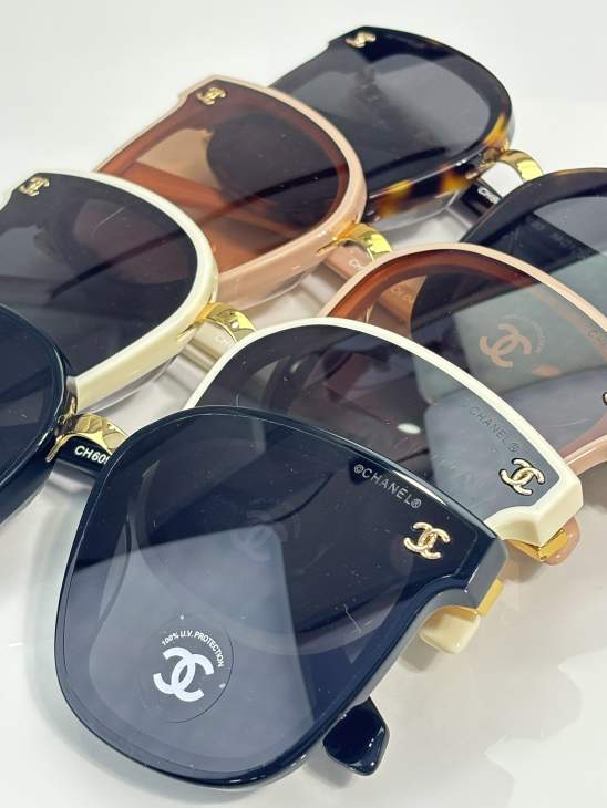 Picture of Chanel Sunglasses _SKUfw79760674fw